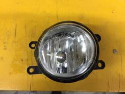 Фара противотуманная. Toyota: Prius a, Toyoace, Corolla Rumion, Voxy, RAV4, Noah, Auris, Dyna, Land Cruiser Prado Двигатели: 2ZRFXE, 1KDFTV, 1TRFPE, 2...