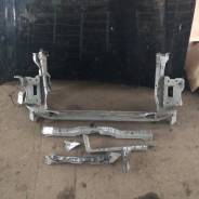 Рамка радиатора. Toyota Avensis, AZT250, AZT250W, AZT250L Двигатели: 1AZFE, 1AZFSE