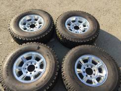 Оригинальный комплект hummer H2 на R17. 8.5x17 8x165.10 ET18 ЦО 116,0 мм.