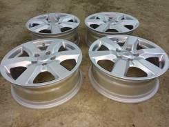 Nissan. 6.5x17, 5x114.30, ET45, ЦО 50,0 мм.