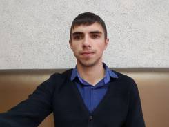 Продавец-консультант. Незаконченное высшее образование (студент), опыт работы 1 год