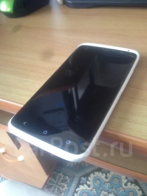 HTC One X. �/� ����