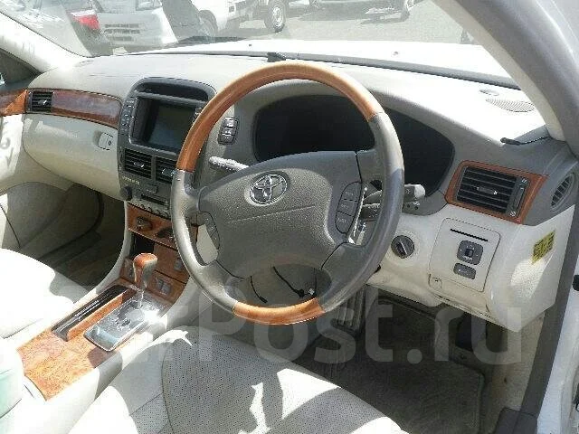 Toyota Celsior. UCF30, 3UZFE ����