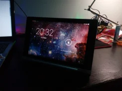 Lenovo Yoga Tablet 8 3G 16Gb ����