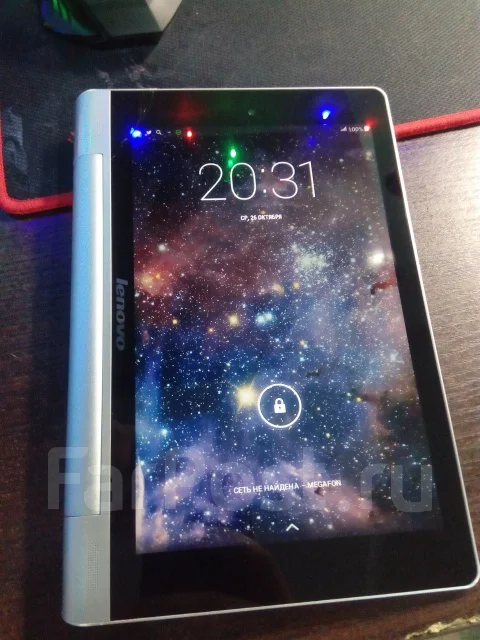 Lenovo Yoga Tablet 8 3G 16Gb ����