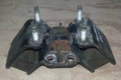 Подушка коробки передач. Toyota: Sprinter Carib, Wish, Celica, Crown Majesta, Land Cruiser, Land Cruiser Prado, Hilux Surf, Hilux Pick Up, Estima Luci...