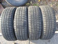Bridgestone ST30. Зимние, без шипов, 2010 год, износ: 5%, 4 шт