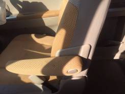 Водительский подлокотник Toyota Porte nnp 10. Toyota Porte, NNP10