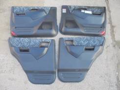Обшивка двери. Mitsubishi Pajero Pinin, H77W, H76W Mitsubishi Pajero iO, H71W, H76W Двигатели: 4G93, 4G94