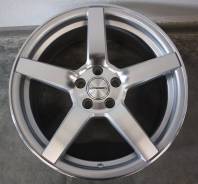 Vossen. 7.5x17, 5x100.00, ET40
