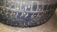 Dunlop SP Winter ICE 01. Зимние, шипованные, 2013 год, износ: 10%, 2 шт