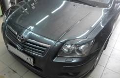 Накладка на фару. Toyota Avensis, AZT250, AZT250L, AZT250W, AZT251, AZT251L, AZT251W, AZT255, AZT255W, ZZT251L Двигатели: 1AZFSE, 1ZZFE, 2AZFSE