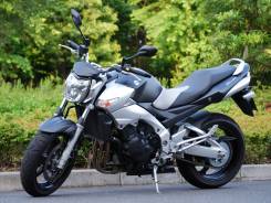 Suzuki GSR 400