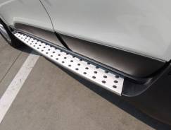 Порог пластиковый. Hyundai ix35 BMW X5