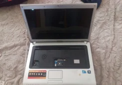 Samsung R520. 15.6", ��� 3072 ��, ���� 320���, WiFi, Bluetooth ����