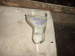 Бачок стеклоомывателя. Toyota Sprinter, AE91, AE92, AE95, CE90, CE95, EE90, EE98, EE98V Toyota Corolla, AE91, AE91G, AE92, AE95, CE90, CE95, EE90, EE9...