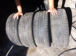Bridgestone Blizzak Revo2. Зимние, 2011 год, износ: 70%, 4 шт