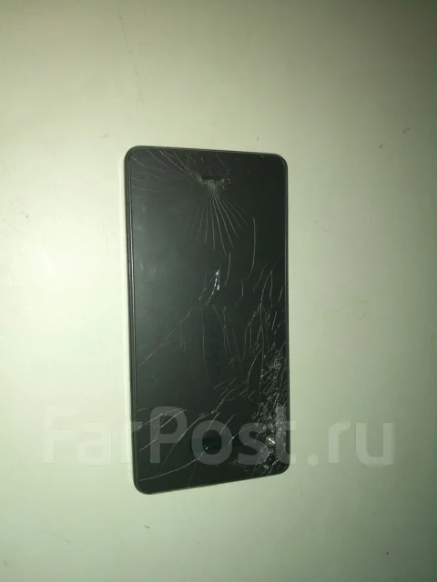 Highscreen ICE 2. �/� ����