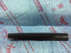 Уплотнитель капота. Toyota RAV4, ACA38, ACA38L, ACA36, ALA30, ACA36W, ASA33, ACA33 Двигатели: 2AZFE, 2ADFHV, 2ADFTV