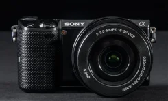 Sony Alpha NEX-5T ����