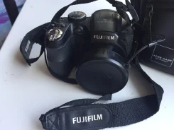 Fujifilm FinePix S2950. 10 - 14.9 ��, ���: 14� � �����