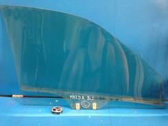 Стекло боковое. Mazda 323 Mazda Familia, BJ5P, YR46U15, BJFW, ZR16U65, YR46U35, ZR16U85, ZR16UX5, BJFP, BJEP, BJ5W, BJ3P, BJ8W Mazda Protege Двигатели...