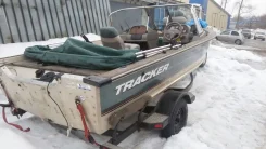 Tracker. 2004 ���, ����� 5,1��. ����