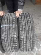 Bridgestone Blizzak Revo1. Всесезонные, износ: 10%, 2 шт
