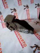 Подушка двигателя. Mazda Demio, DW3W, DW5W Двигатели: B5ME, B3E, B3ME, B5E