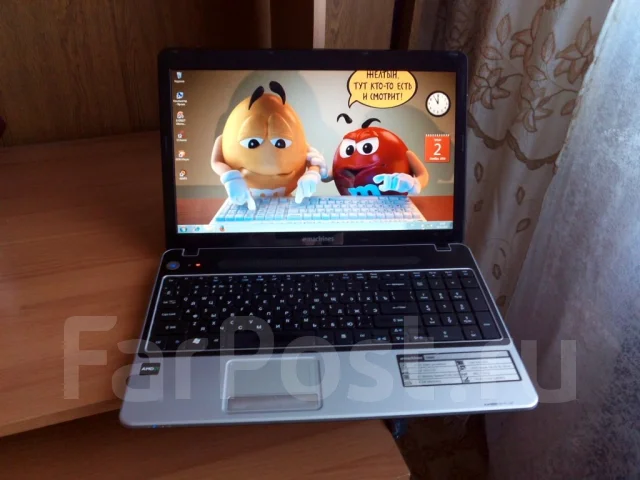 eMachines E440. 15.6", 2,3����, ��� 3072 ��, ���� 160���, WiFi: 1, ����������� �� 3��. ����