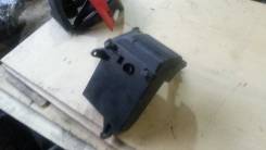 Коробка для блока efi. Toyota Vista, AZV50, AZV55, SV50, SV55, ZZV50 Toyota Vista Ardeo, AZV50, AZV50G, AZV55, AZV55G, SV50, SV50G, SV55, SV55G, ZZV50...