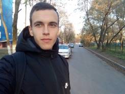 Учитель физики. Незаконченное высшее образование (студент), опыт работы 1 год