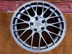 Enkei. 8.0x17, 5x114.30, ET35, ЦО 73,1 мм.