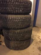 Nokian Hakkapeliitta 2. Зимние, шипованные, износ: 30%, 4 шт