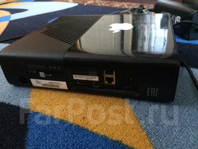 Microsoft Xbox 360 E 500Gb ����