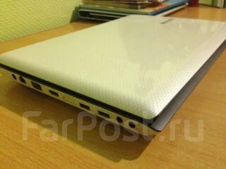 Samsung R430. 14", 2,2����, ��� 2048 ��, ���� 250���, WiFi: 1, ����������� �� 1��. ����