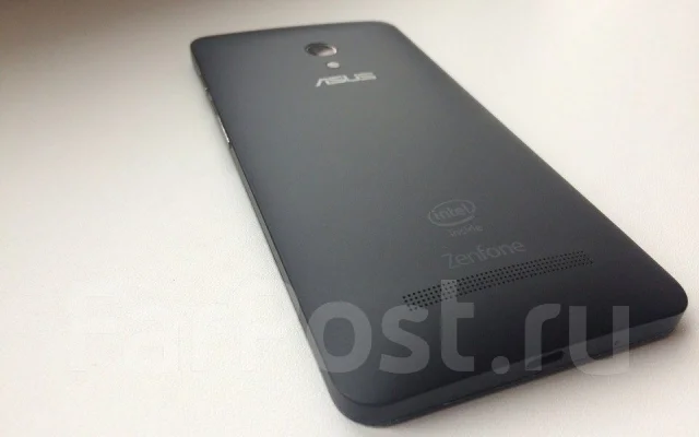 Asus ZenFone 5. �/� ����