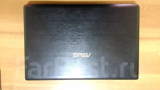 Asus. 15.6", 2,8����, ��� 6 ��, ���� 500���, WiFi: 1, Bluetooth: 1, ����������� �� 4��. ����