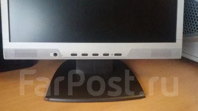 Aquarius TF1710Ad. 17" ����