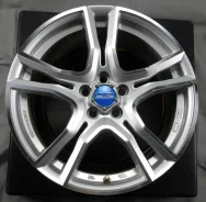 OZ Racing Adrenalina. 7.0x17", 5x100, ET48, �� 73���. ����
