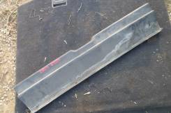 Панель замка багажника. Toyota Wish, ANE11, ZNE10, ANE10, ZNE14 Toyota Corolla Spacio Двигатели: 1ZZFE, 1AZFE, 1AZFSE