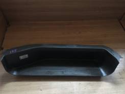 Подножка. Nissan Homy Elgrand, ALE50, AVWE50, AVE50, ALWE50 Nissan Elgrand, ATE50, APE50, AVWE50, AVE50, ALE50, ALWE50, APWE50, ATWE50 Isuzu Fargo Fil...