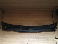Решетка под дворники. Nissan Homy Elgrand, ALE50, AVWE50, AVE50, ALWE50 Nissan Elgrand, ATE50, APE50, AVWE50, AVE50, ALE50, ALWE50, APWE50, ATWE50 Isu...