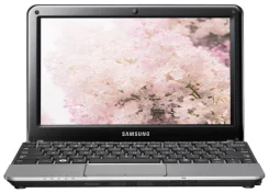 Samsung NC210. 10.1", 1 500,0����, ��� 2048 ��, ���� 250���, WiFi, Bluetooth