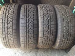 Kumho I'Zen KC15. Всесезонные, 2011 год, износ: 5%, 4 шт