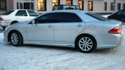 Порог пластиковый. Toyota Crown, GRS200. Под заказ