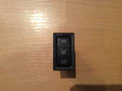 Кнопка включения обогрева. Toyota RAV4, SXA11, SXA10, BEA11 Toyota Celica, ST202, ST205 Toyota Land Cruiser Prado, VZJ95, RZJ95, KDJ90, VZJ90, KZJ90...
