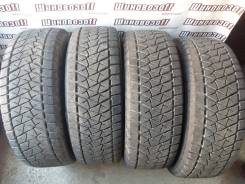 Bridgestone Blizzak DM-V2. Зимние, 2014 год, износ: 10%, 4 шт