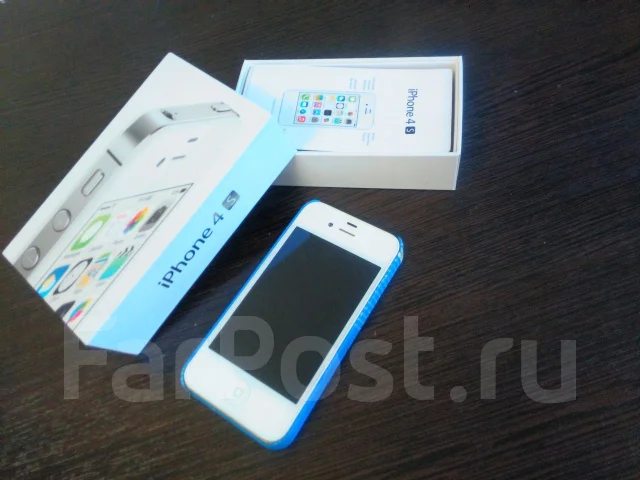 Apple iPhone 4s 8Gb. �/� ����
