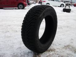 Goodyear UltraGrip 500. Зимние, шипованные, износ: 20%, 2 шт